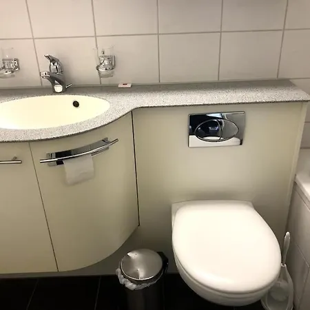 Bright And Quiet In The Center - Sky1